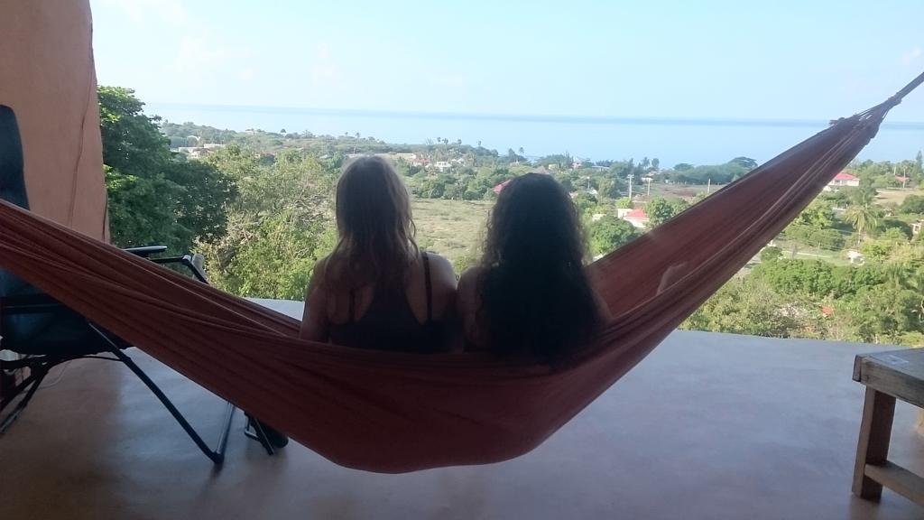 Hotel Welcoming Vibes Treasure Beach Esterno foto